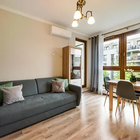 Prestige Verdant Apartment Warsaw Exterior photo