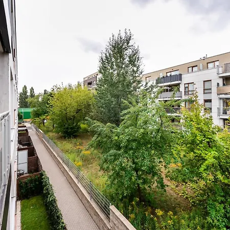 Prestige Verdant Apartment Warsaw Exterior photo
